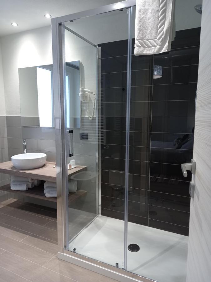 Residenza Novi Hotel Novi Ligure Buitenkant foto